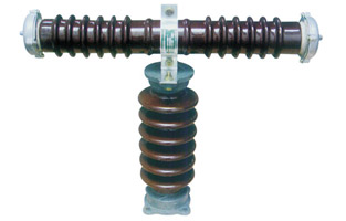  說道“高壓熔斷器”這個高壓電器設(shè)備中的一員，你可能還有些陌生，不過它可是實實在在地為我們提供服務(wù)呢。今天雷爾沃帶你了解高壓熔斷器輸電裝置過程，讓你也對它多些了解。