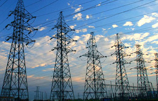 近年來，科技的進步為高壓電器行業(yè)帶來了更多的新原理、新工藝、新介質(zhì)和新技術，繼而推動了高壓電器行業(yè)的7個發(fā)展趨勢。蘇州雷爾沃電器作為高壓電器產(chǎn)品生產(chǎn)廠商的一員邀你了解這7個發(fā)展詳情：